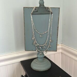 White House black market 3 strand necklace